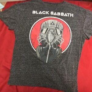 Black Sabbath concert tshirt